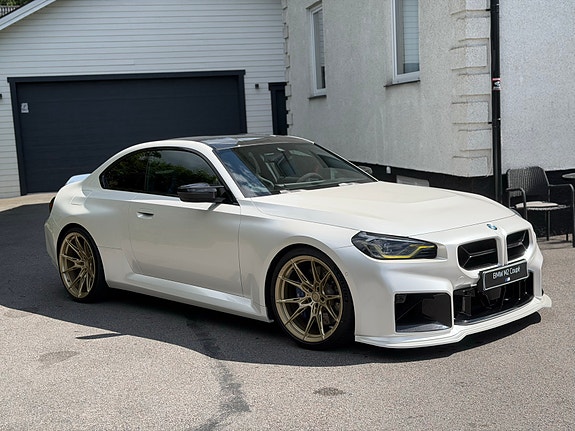 BMW M2 4 of 5