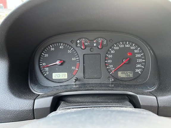 Volkswagen Golf IV 5 of 5