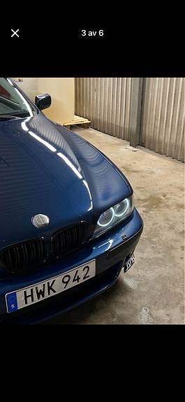 BMW 523i 3 of 5