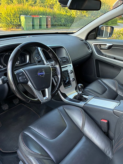 Volvo XC60 5 of 5