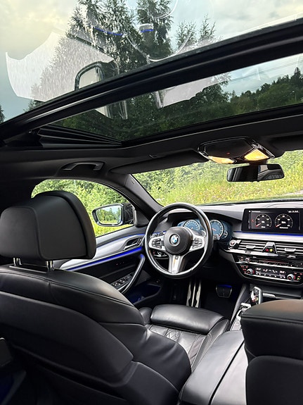 BMW 540i 19 of 28