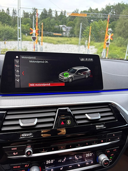 BMW 540i 28 of 28
