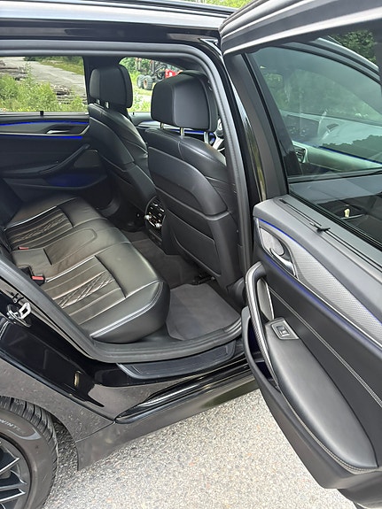 BMW 540i 17 of 28