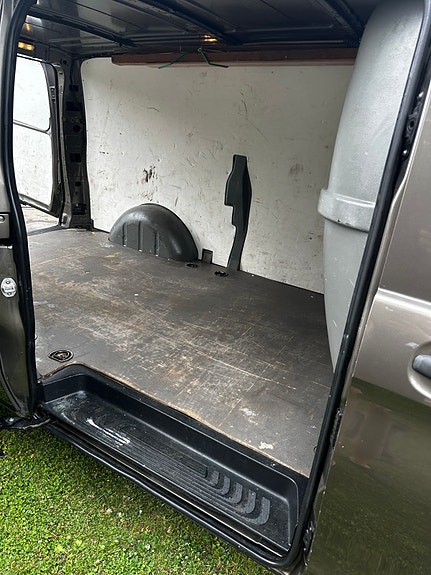 Mercedes-Benz Vito 119 6 of 7