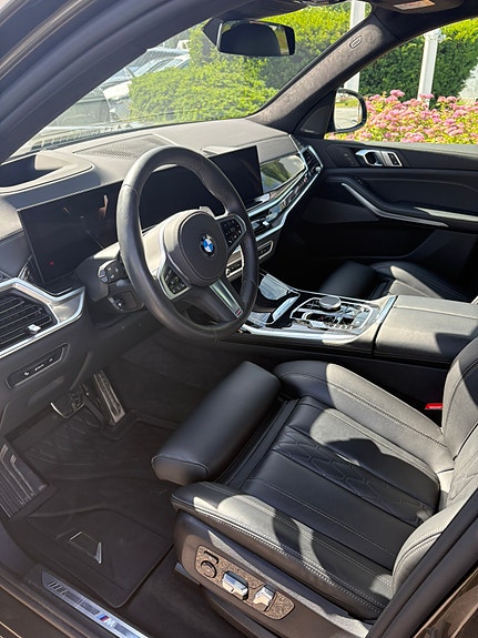 BMW X7 7 of 9