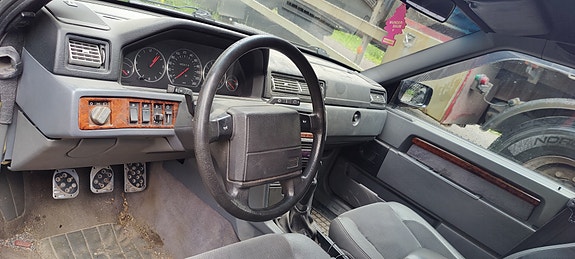 Volvo 940 4 of 5