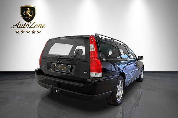 Volvo V70 10 of 18