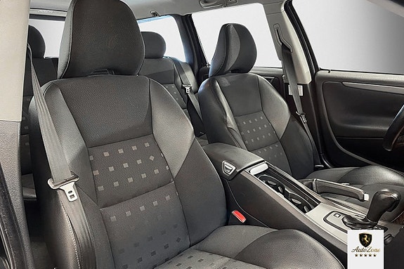 Volvo V70 15 of 18
