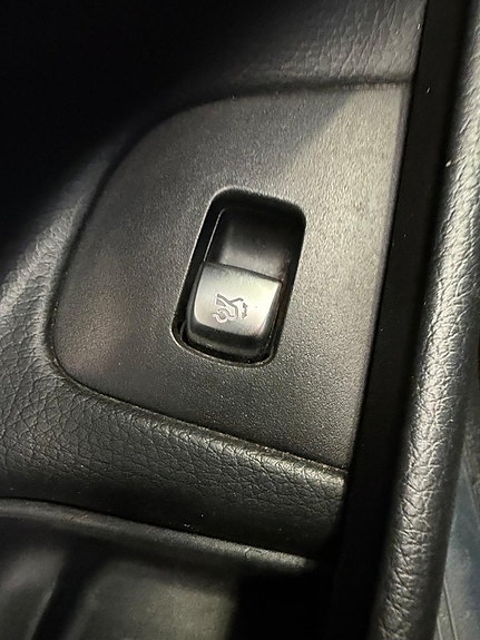 Mercedes-Benz E220 12 of 23