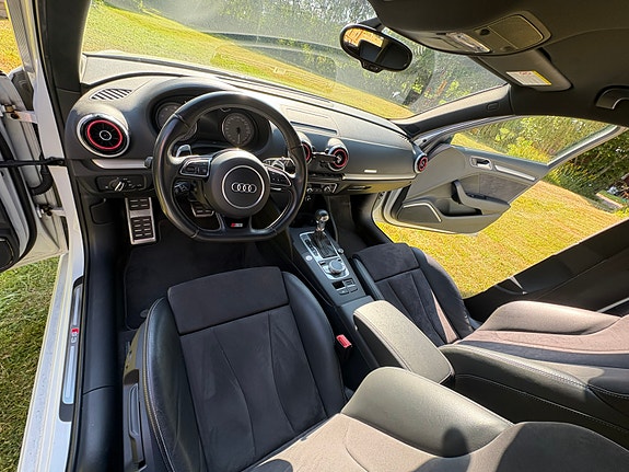 Audi S3 8 of 15