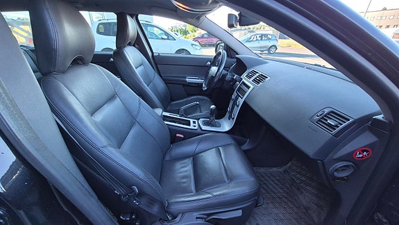 Volvo V50 6 of 8