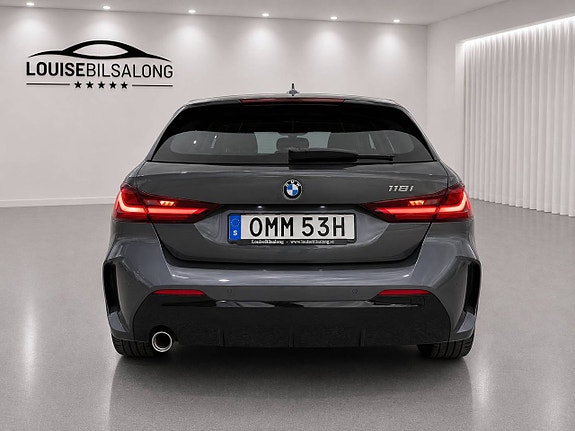 BMW 118i 6 of 13