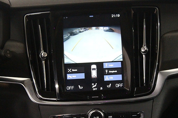 Volvo V90 Cross Country 18 of 20
