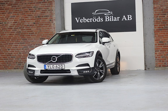 Volvo V90 Cross Country