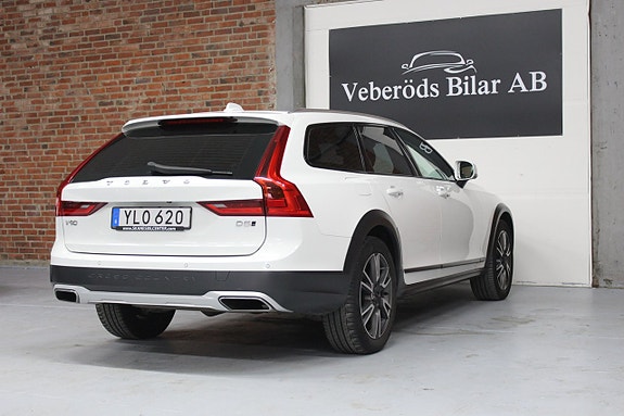 Volvo V90 Cross Country 7 of 20