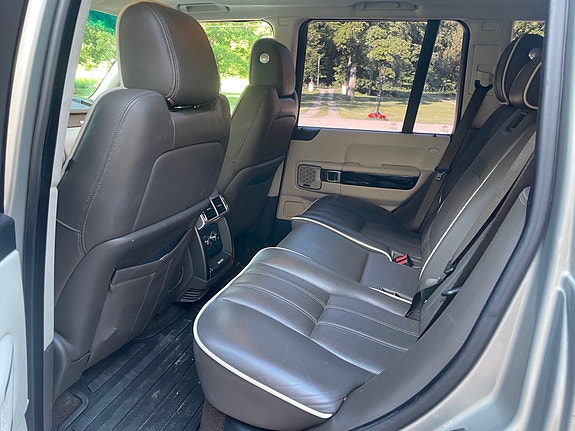 Land Rover Range Rover 11 of 19