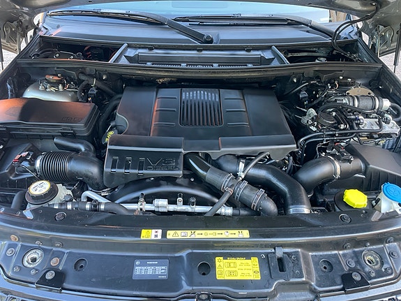 Land Rover Range Rover 14 of 19