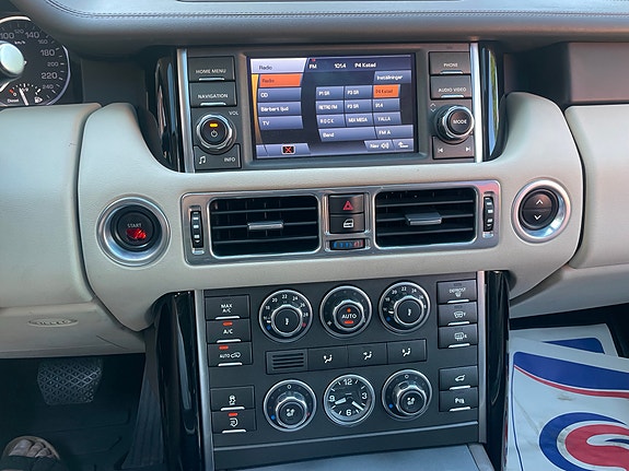 Land Rover Range Rover 17 of 19