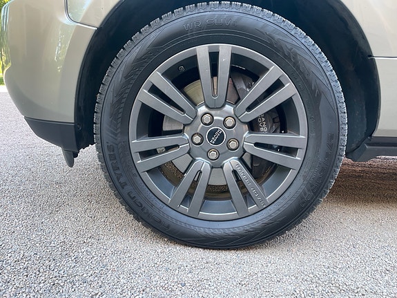 Land Rover Range Rover 8 of 19