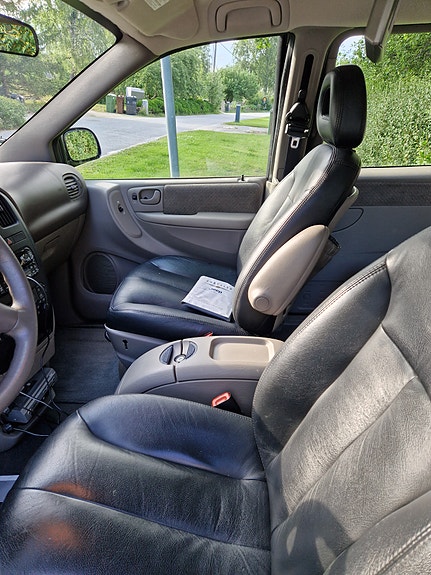 Chrysler Grand Voyager 14 of 26