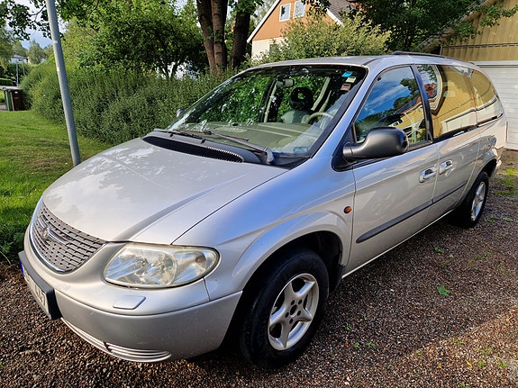 Chrysler Grand Voyager 5 of 26