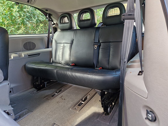 Chrysler Grand Voyager 18 of 26