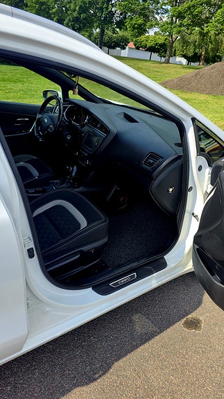 Kia Ceed 11 of 16