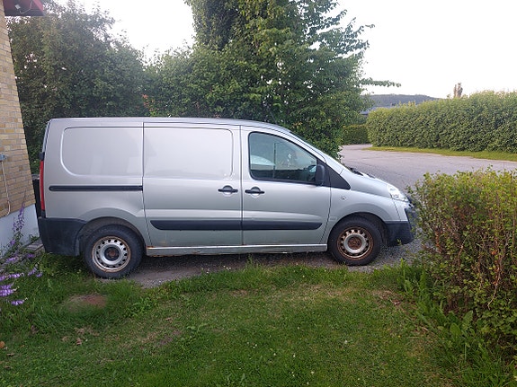 Peugeot Expert 2 of 2