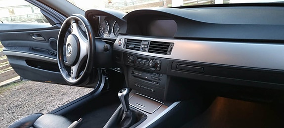BMW 325i 5 of 14