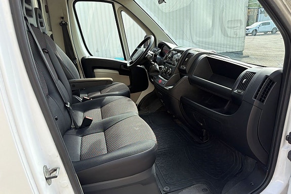 Peugeot Boxer 7 of 9