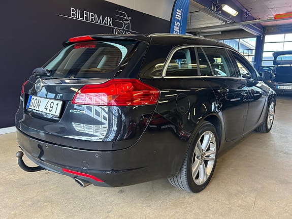 Opel Insignia 3 of 5