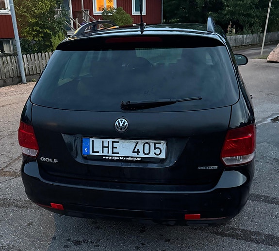Volkswagen Golf V 4 of 9