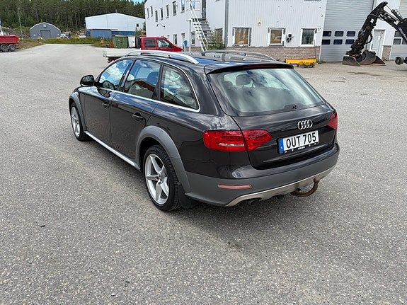 Audi A4 allroad 3 of 7