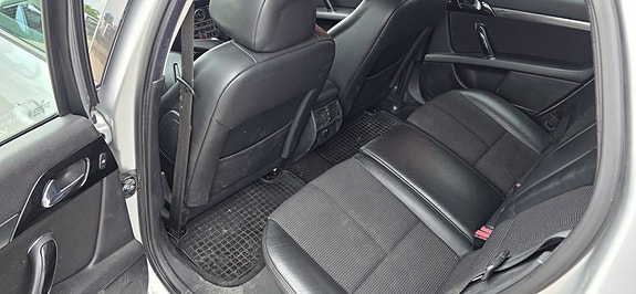 Peugeot 407 8 of 9