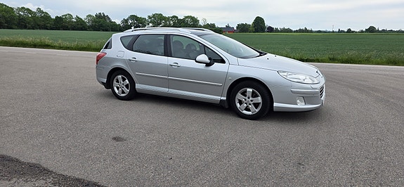 Peugeot 407 2 of 5