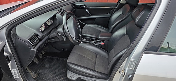 Peugeot 407 9 of 9