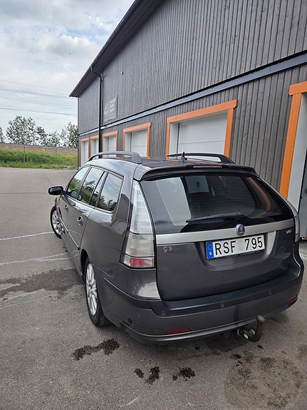 Saab 9-3 4 of 5