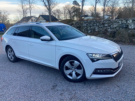 Skoda Superb 13 of 13