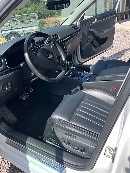 Skoda Superb 5 of 5