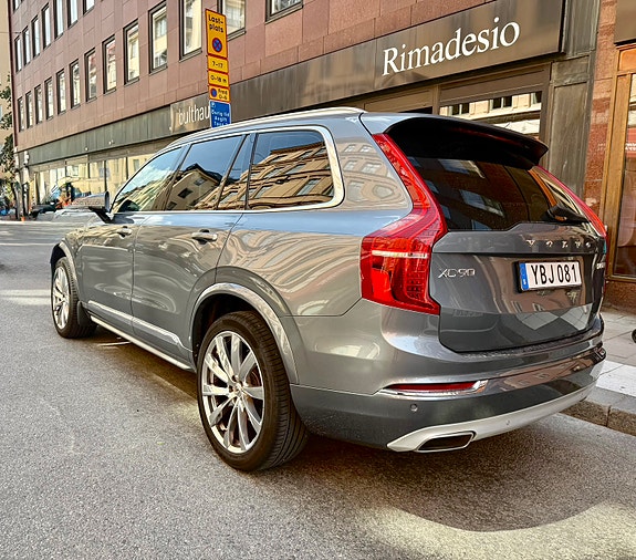 Volvo XC90 4 of 4