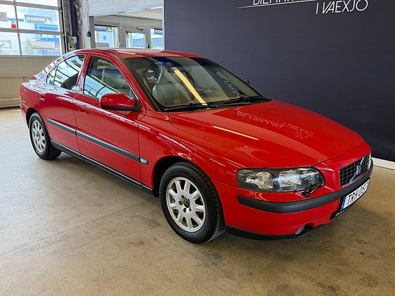 Volvo S60 3 of 21