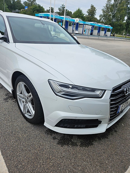 Audi A6 2 of 5