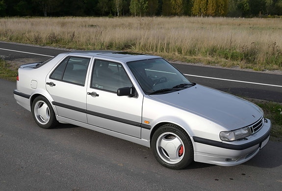 Saab 9000 3 of 5