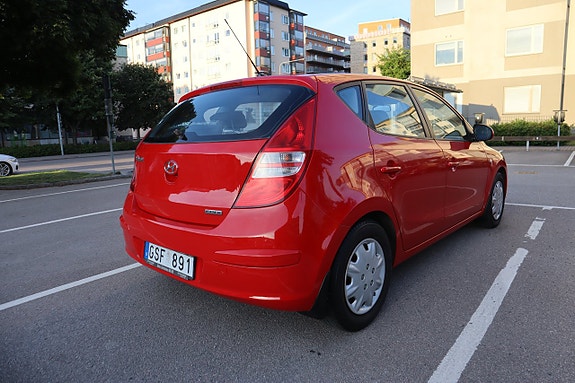 Hyundai i30 6 of 19