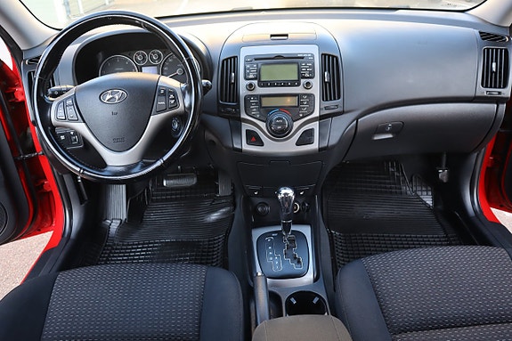 Hyundai i30 15 of 19