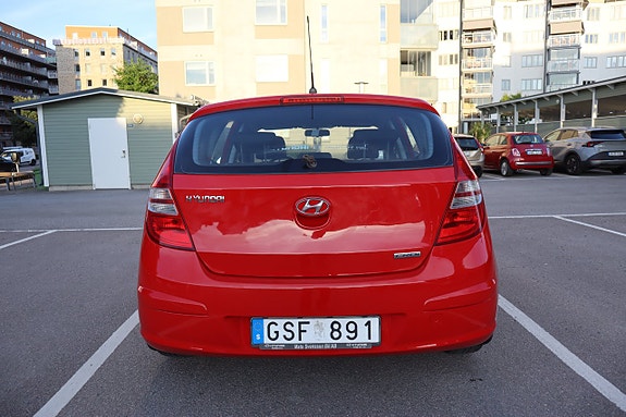 Hyundai i30 7 of 19