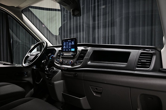 Ford Transit 22 of 29