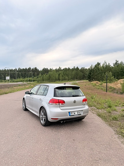 Volkswagen Golf VI 5 of 5