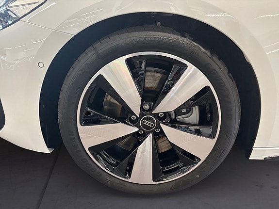 Audi A5 6 of 18