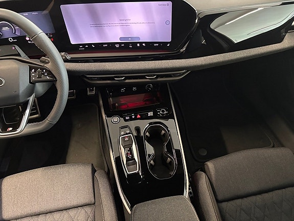 Audi A5 8 of 18